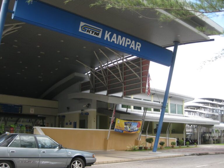 Kampar Station